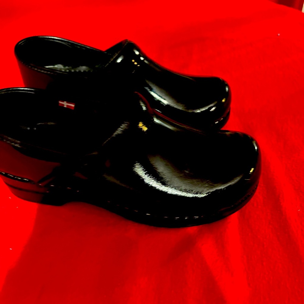 Sanita Clogs